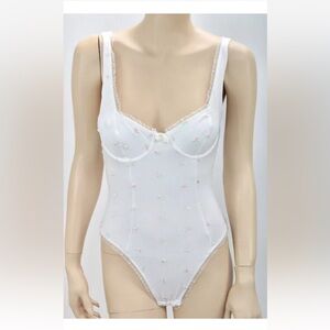 Vintage Victorias Secret Teddy Small 34B White Cotton Embroidered Pink Rose Buds